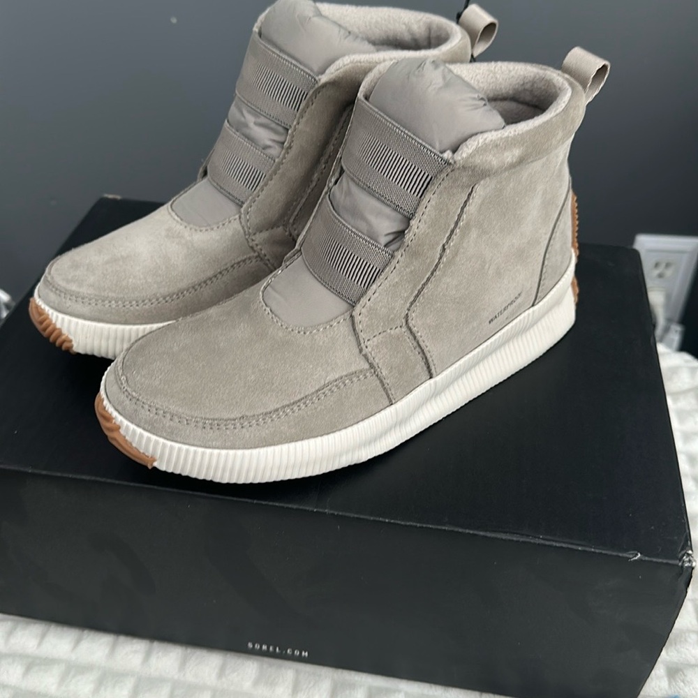 Sorel Gray Winter & Rain Boots